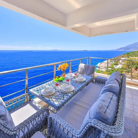 Panaroma Meis Suits Feriehus Kaş