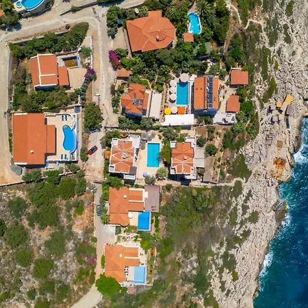 Feriehus Panaroma Meis Suits