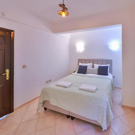 Panaroma Meis Suits Feriehus Kaş